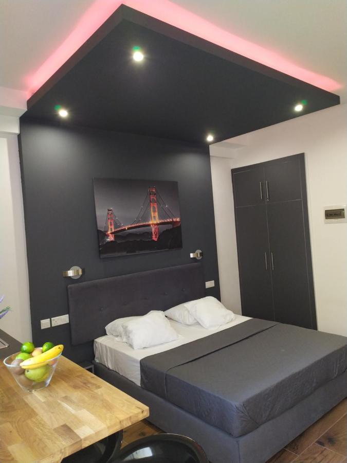 Takis Apartments أيا نابا المظهر الخارجي الصورة